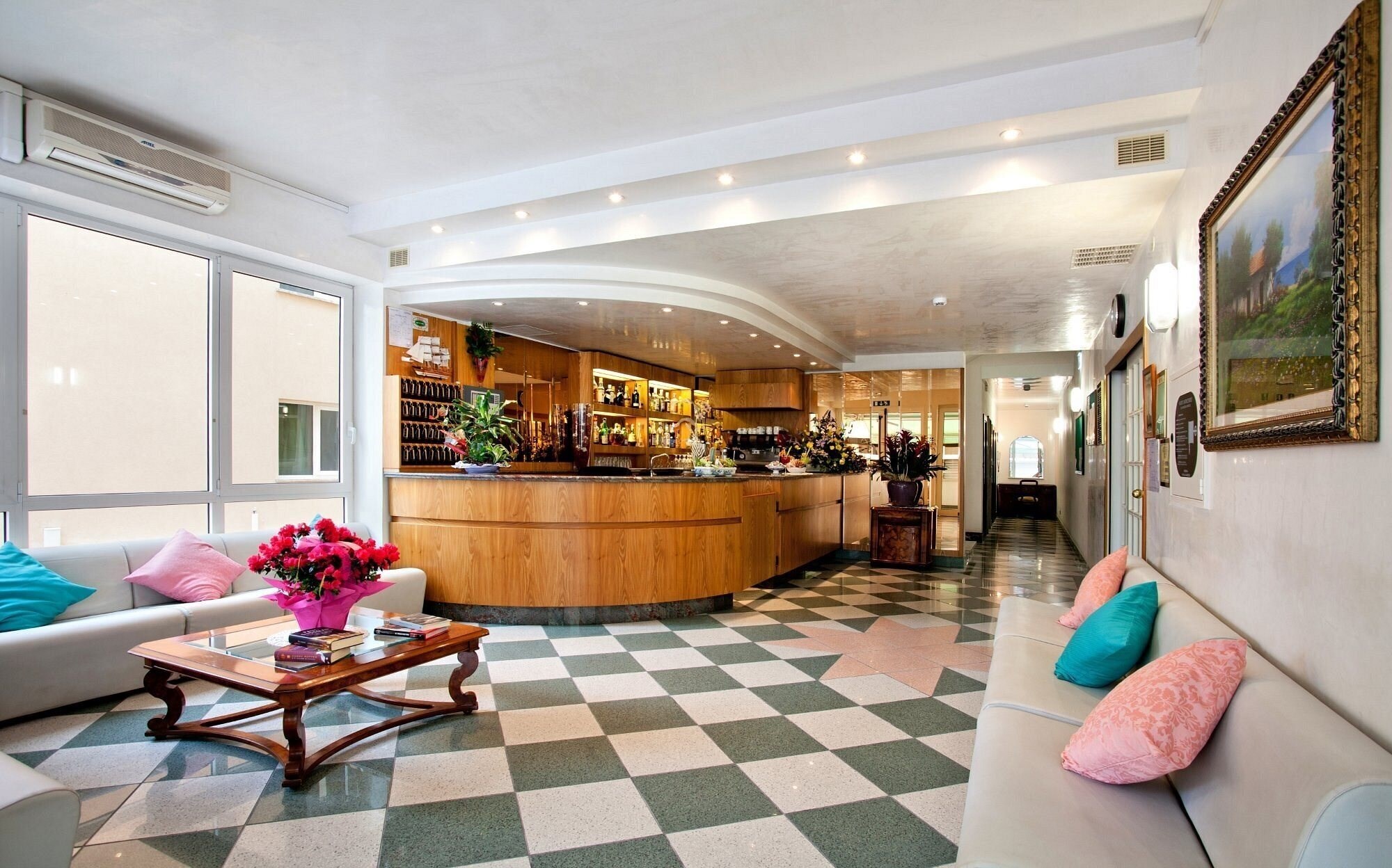 Панорама Liston 3*